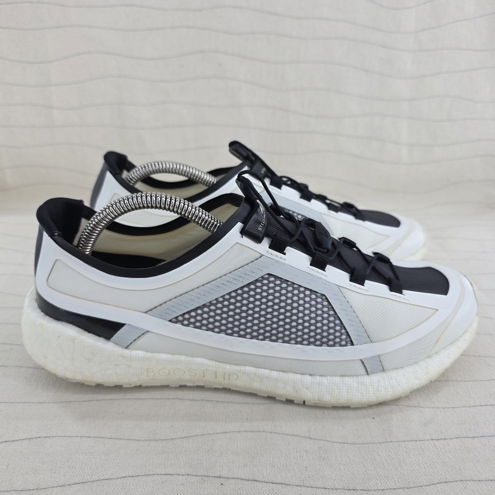 Adidas Womens Stella McCartney PulseBoost HD Core White BLK Shoes G28329 Sz 9.5